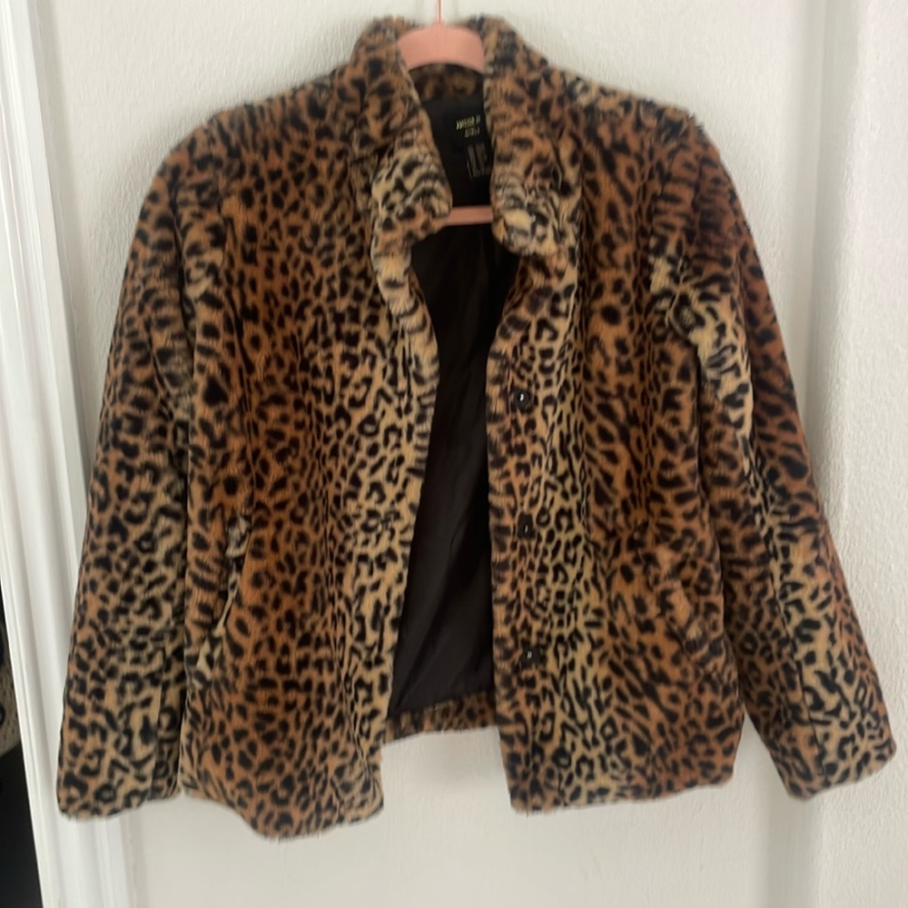 Fur leopard coat